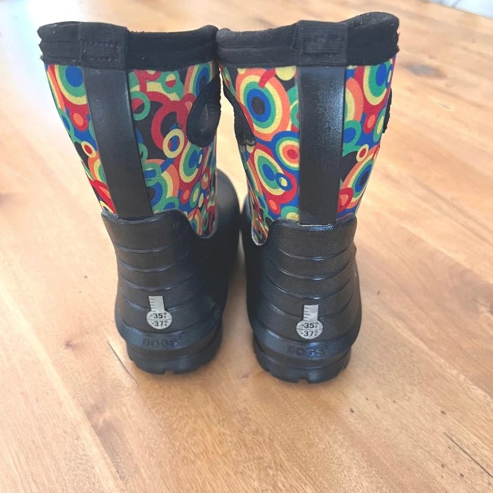 Bogs Kids Neo-Classic Geo Waterproof Winter Boots Black Multi Color Size 9 Kids